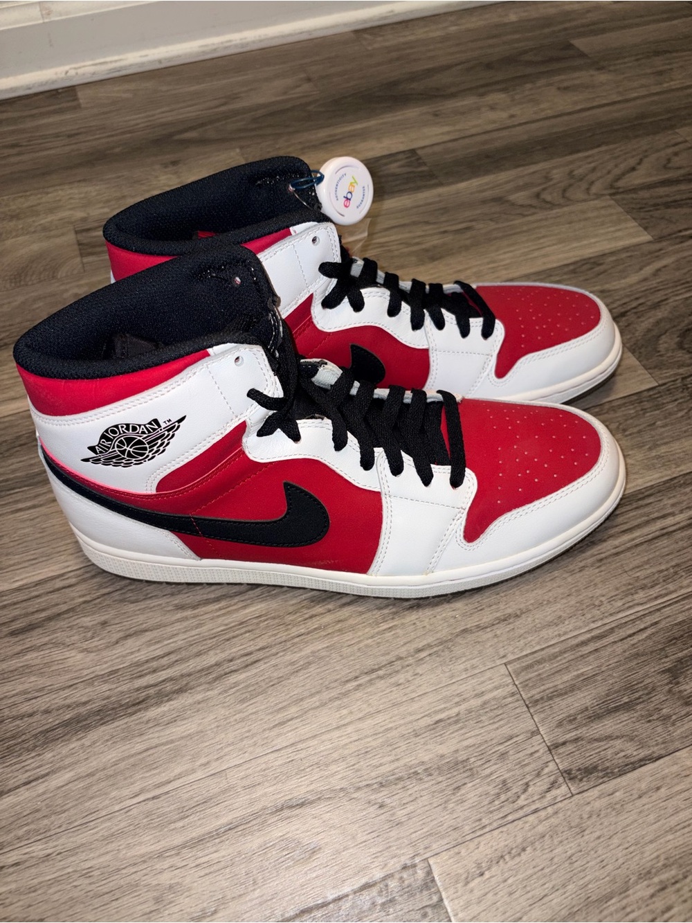 Jordan - Air Jordan 1 Retro 'Carmine'